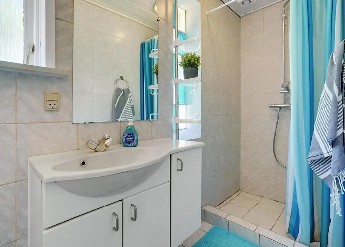 Vakantiehuis Marka - 2-5km From The Sea By Interhome *